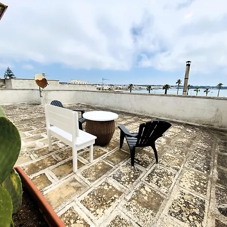 A Casa Di Iole Vista Mare 아파트 포르토 세자레오