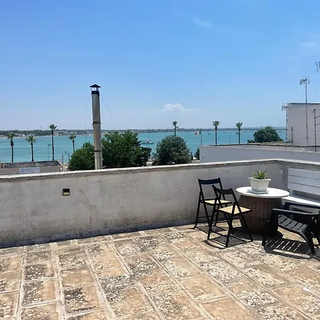 A Casa Di Iole Vista Mare * 포르토 세자레오